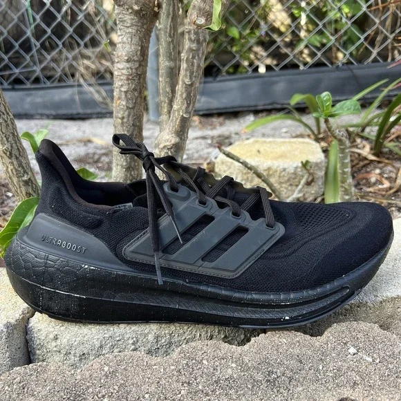 Adidas UltraBoost Light Running Shoes Mens Sz 11.5 Triple Black Training Sneaker - Picture 1 of 10